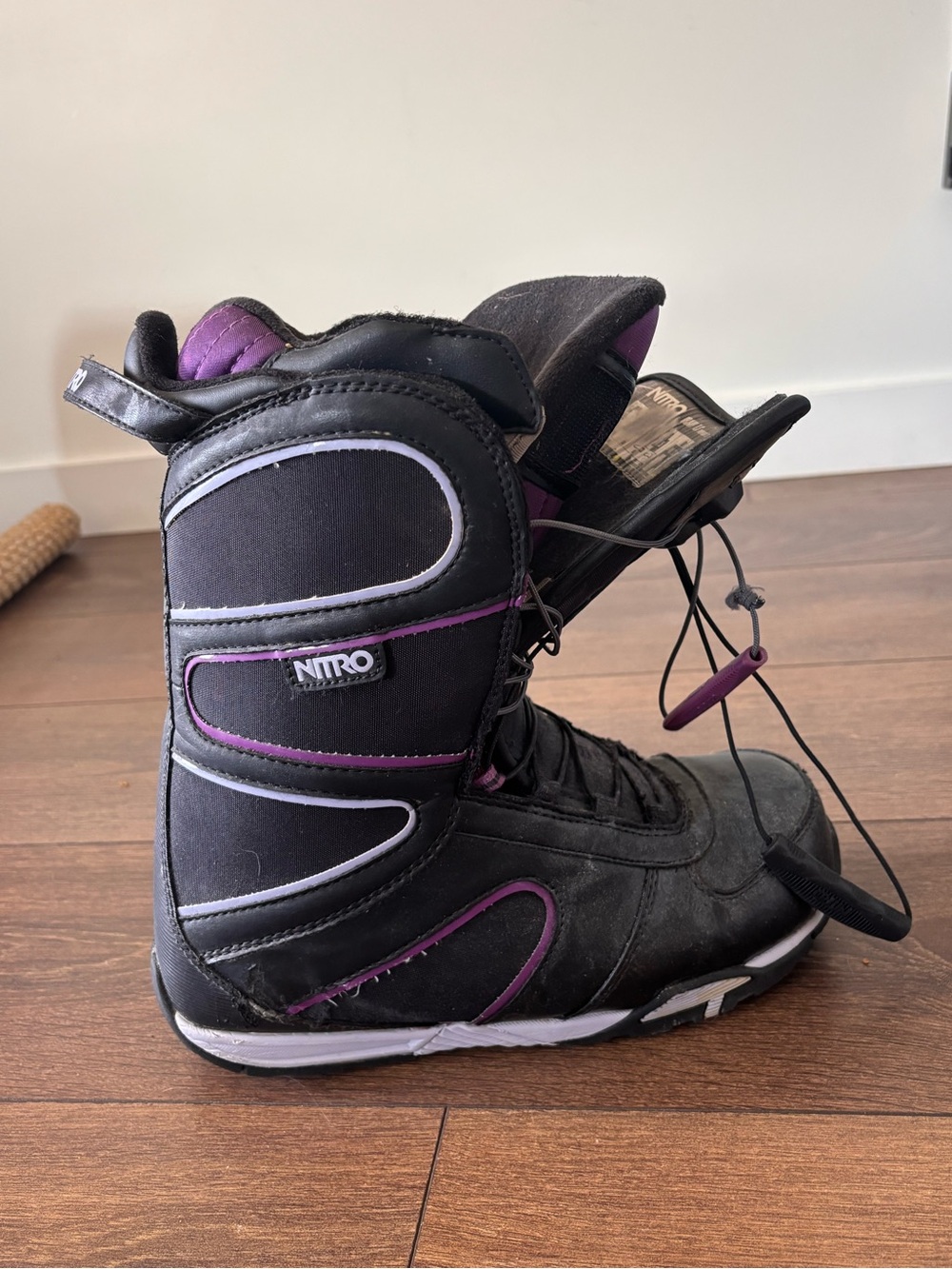 Women’s Black & Purple Snowboard Boots